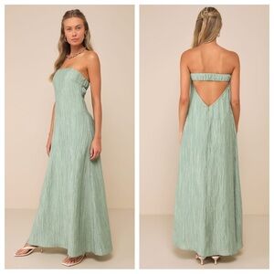 Lulus Radiant Season Sage Green Plisse Cutout Strapless
Maxi Dress